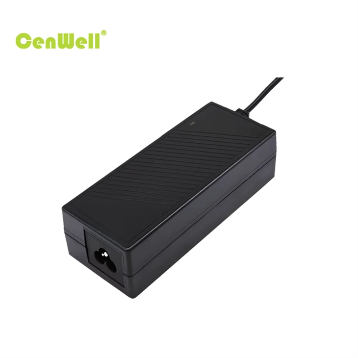 Soláthar Cumhachta PC Deasc & Cearrbhachais 96W